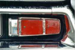 DS_rear_light_NT_Pallas.jpg (7548 bytes)